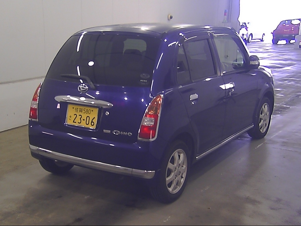 DAIHATSU MIRA GINO