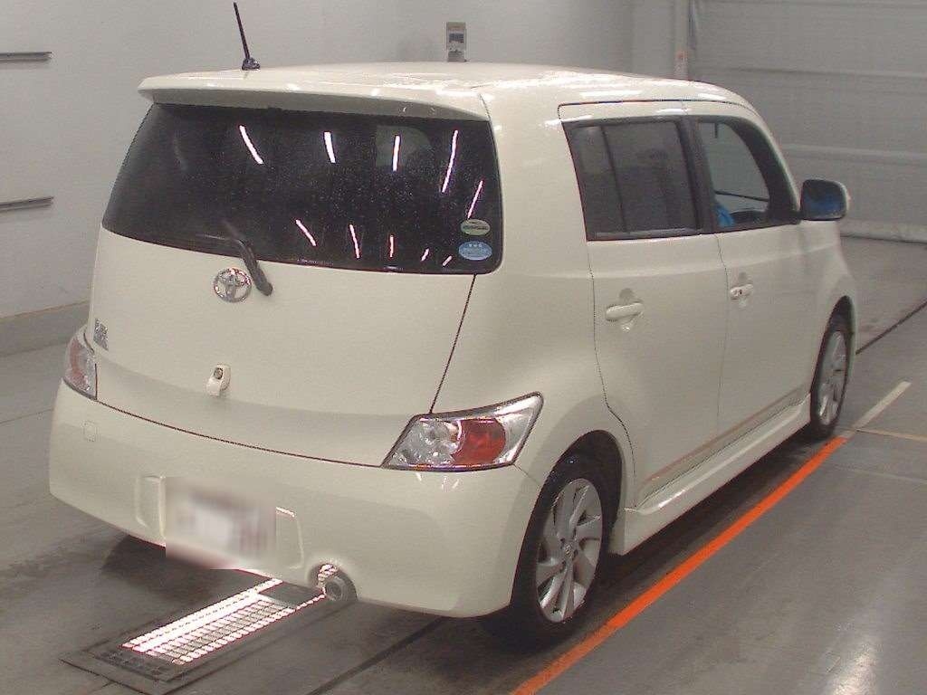 TOYOTA BB