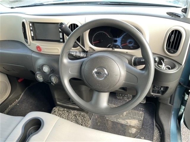 NISSAN CUBE