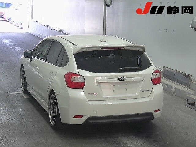 SUBARU IMPREZA