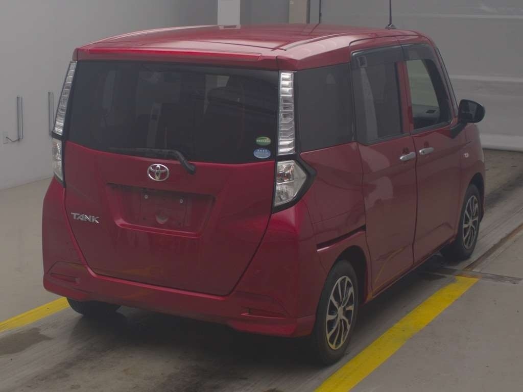 TOYOTA TANK