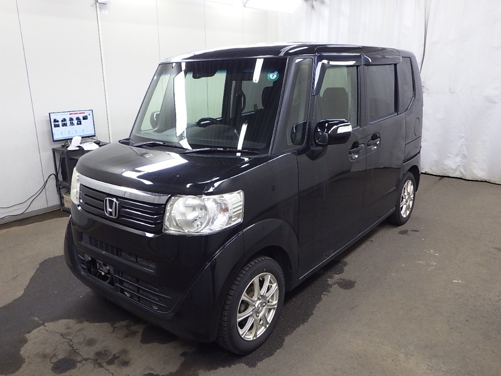 HONDA N-BOX