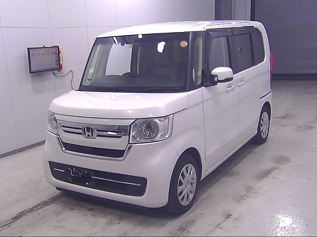 HONDA N-BOX