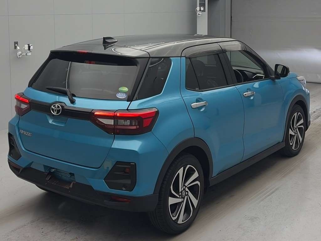 TOYOTA RAIZE