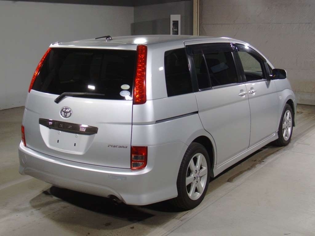 TOYOTA ISIS