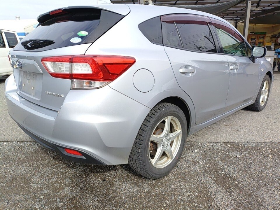 SUBARU IMPREZA