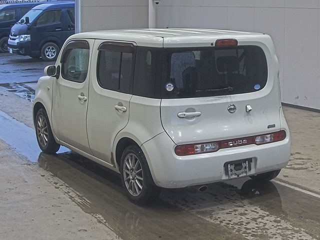 NISSAN CUBE