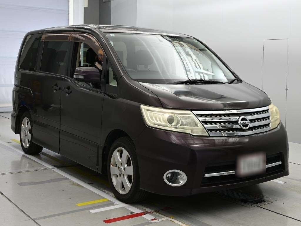 NISSAN SERENA
