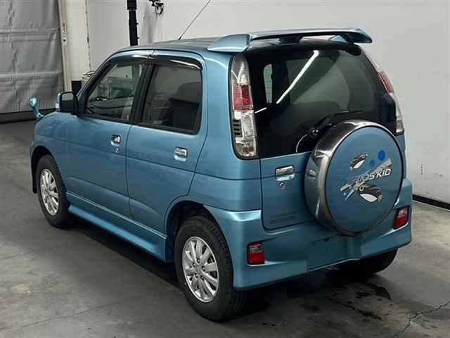 DAIHATSU TERIOS KID