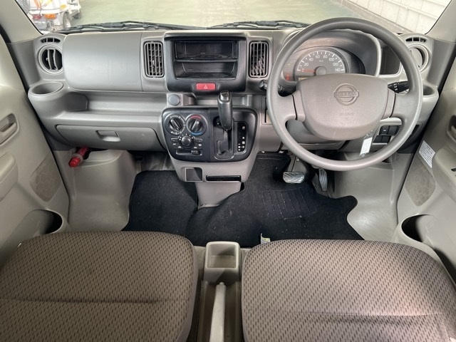 NISSAN NV100 CLIPPER