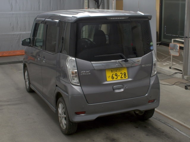 MITSUBISHI EK SPACE