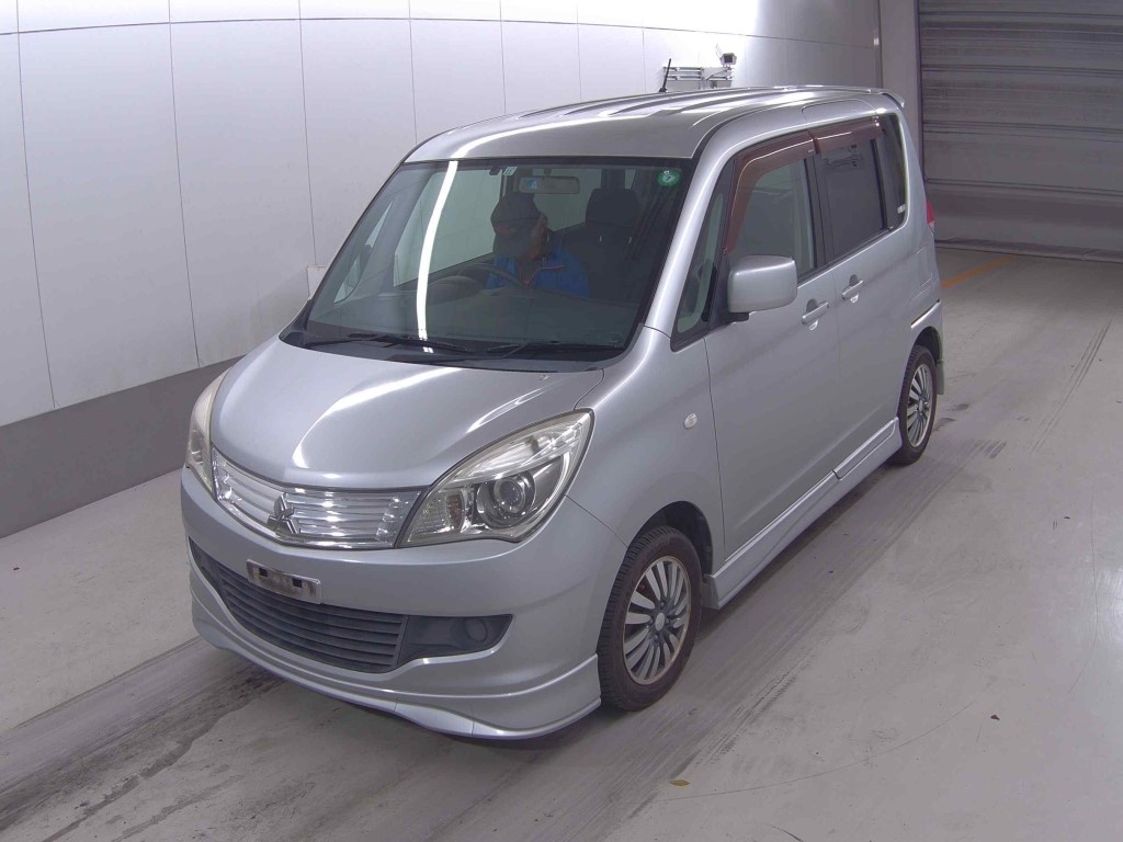 MITSUBISHI DELICA D:2