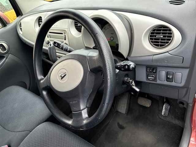 DAIHATSU MOVE LATTE