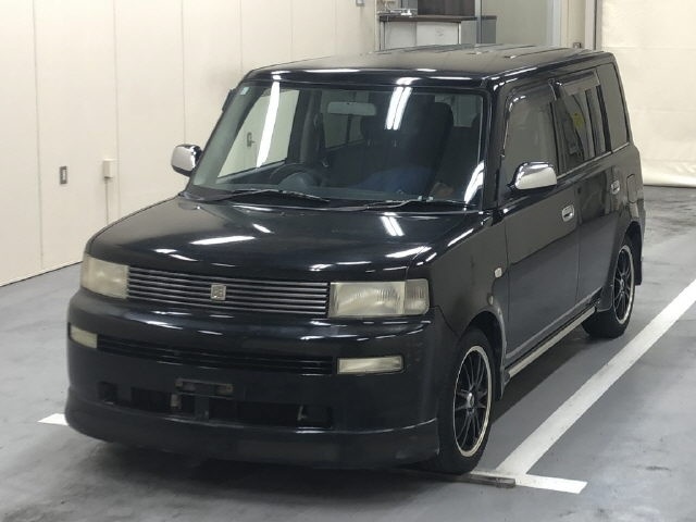 TOYOTA BB