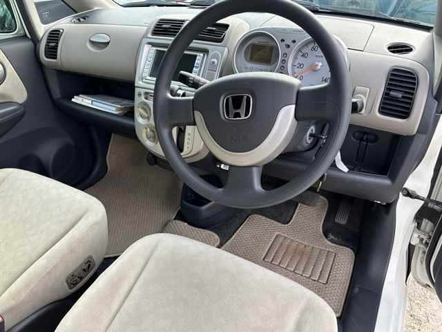 HONDA LIFE
