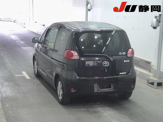 TOYOTA PORTE