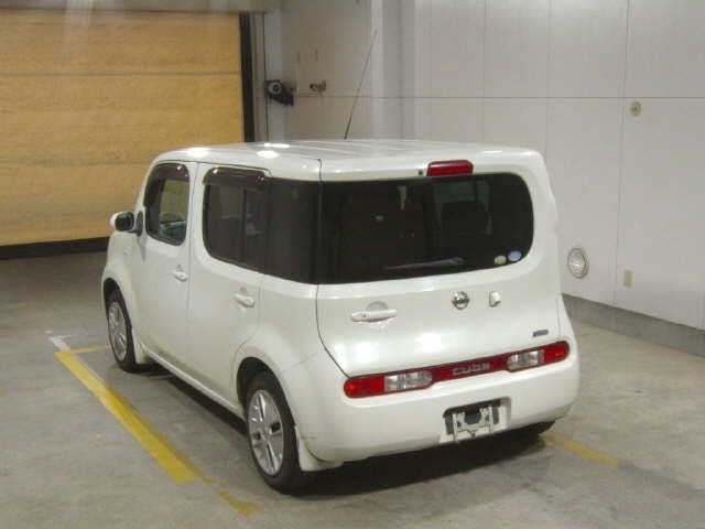 NISSAN CUBE