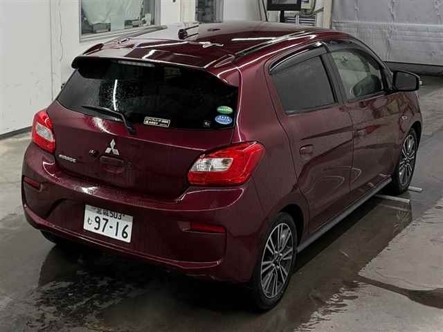 MITSUBISHI MIRAGE