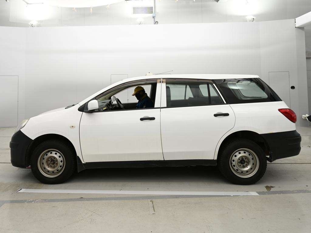 NISSAN AD