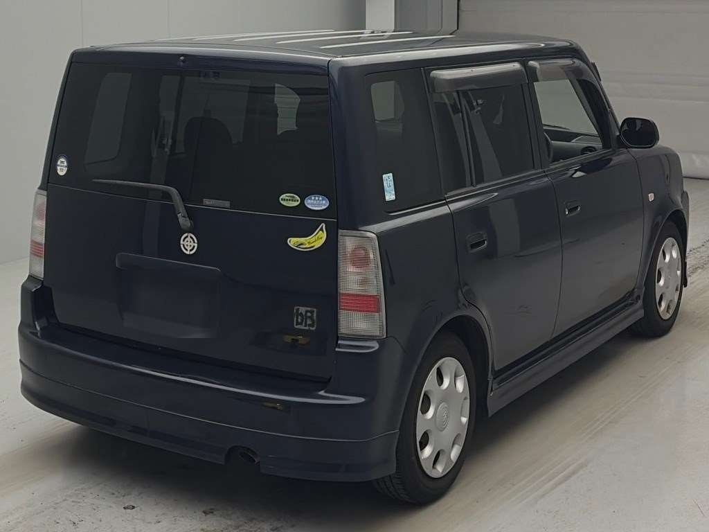 TOYOTA BB
