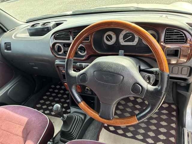 DAIHATSU MIRA GINO