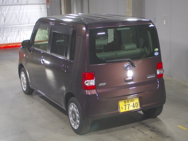 DAIHATSU MOVE CONTE