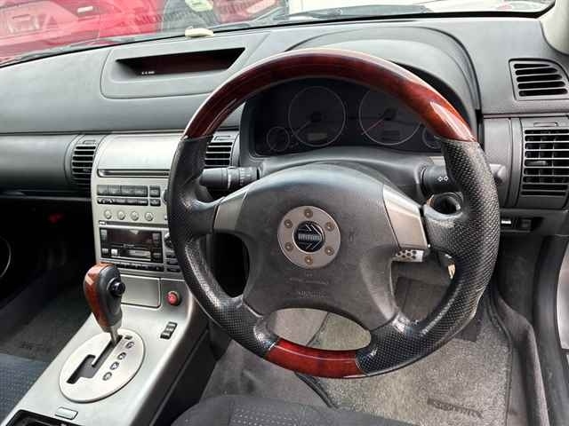 NISSAN SKYLINE