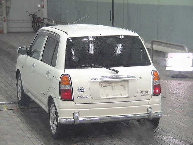 DAIHATSU MIRA GINO