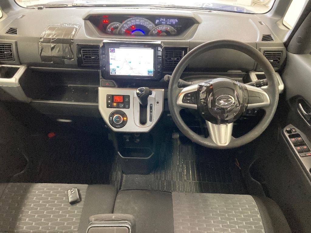 DAIHATSU WAKE