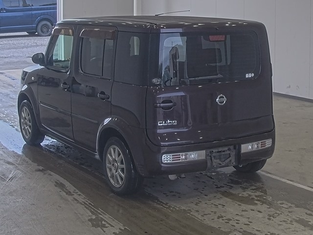 NISSAN CUBE