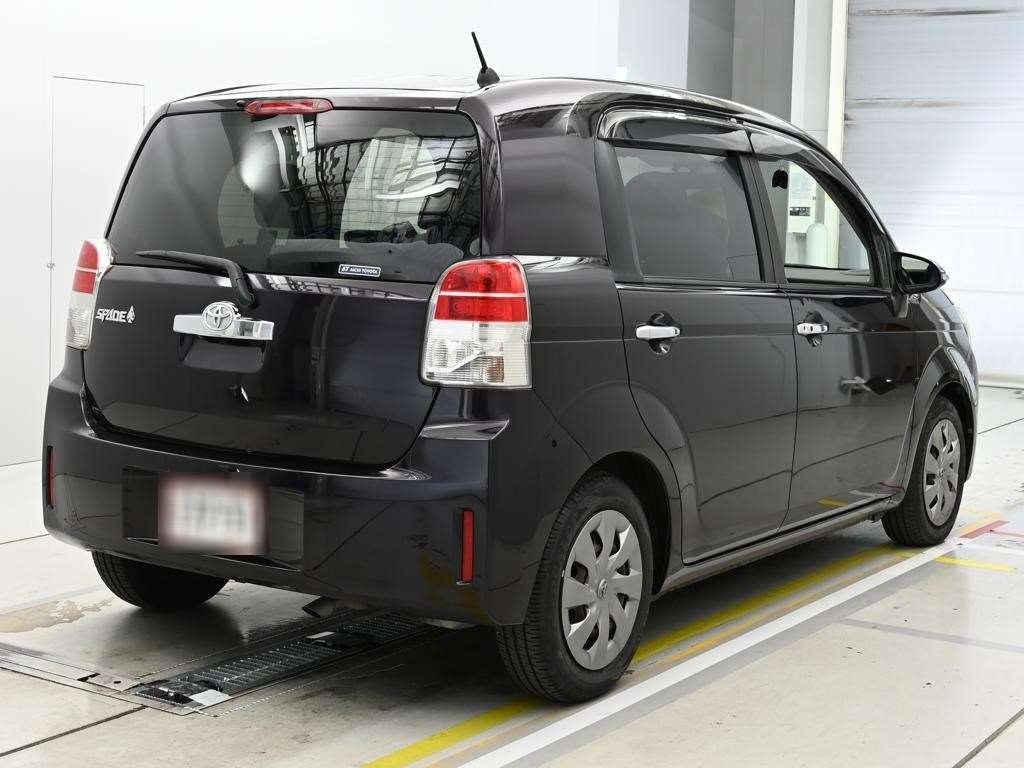 TOYOTA SPADE