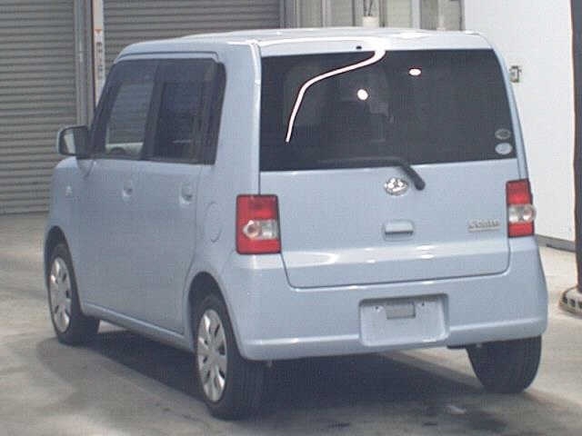 DAIHATSU MOVE CONTE