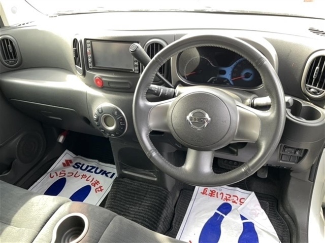 NISSAN CUBE