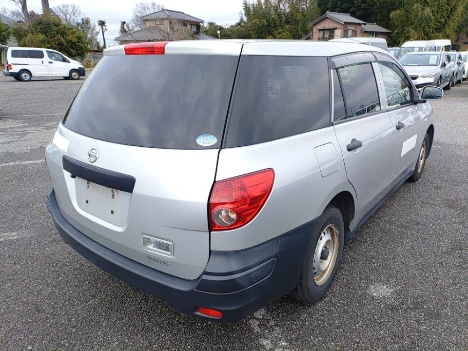 NISSAN AD