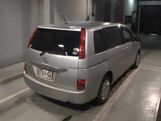 TOYOTA ISIS
