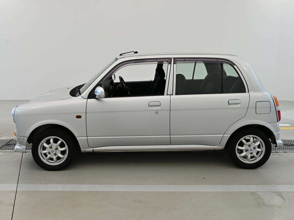 DAIHATSU MIRA GINO