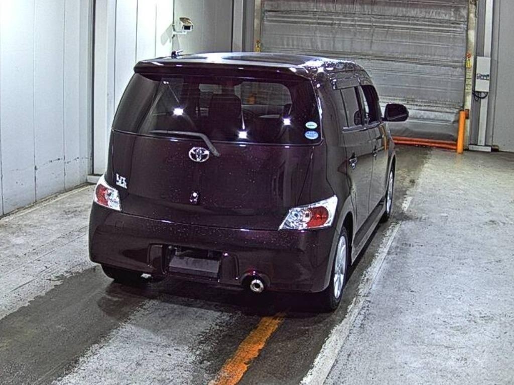 TOYOTA BB