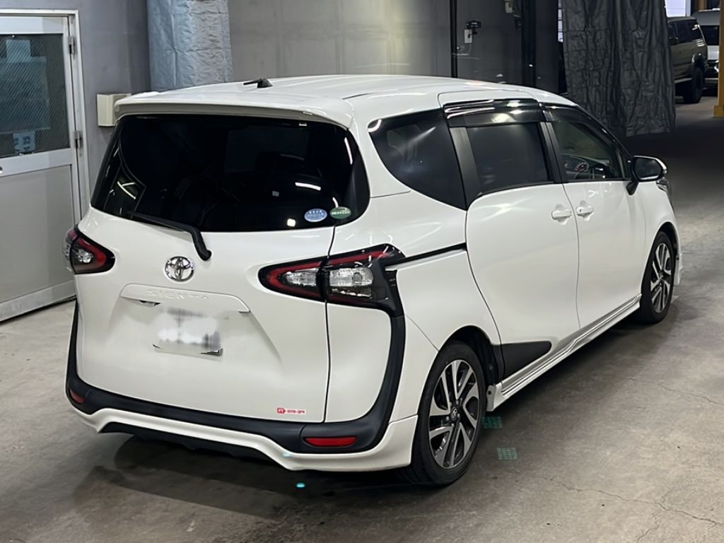 TOYOTA SIENTA