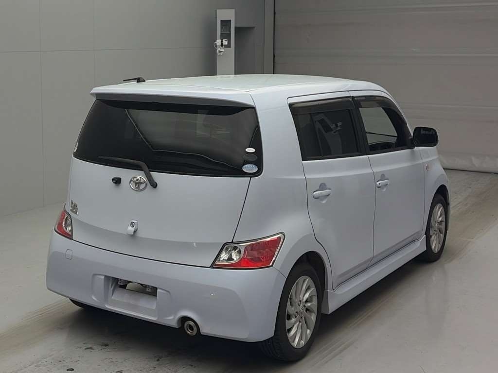 TOYOTA BB