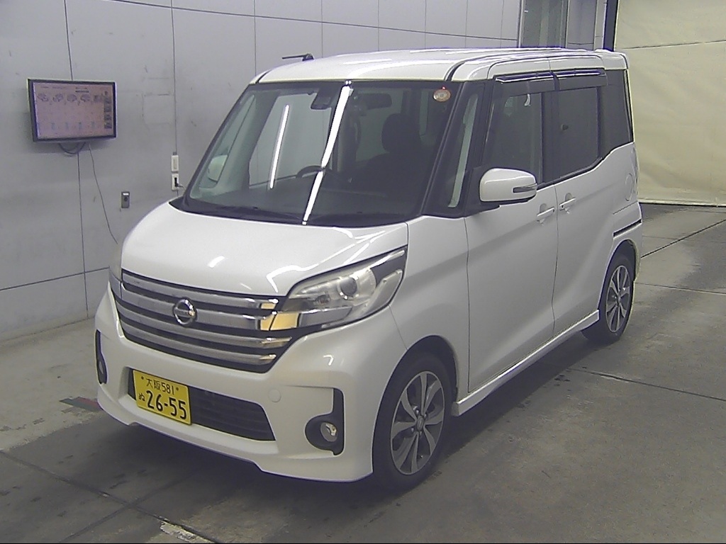 NISSAN DAYZ ROOX