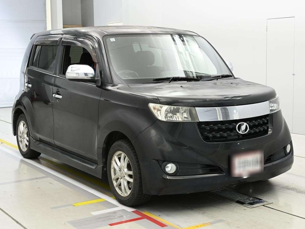 TOYOTA BB