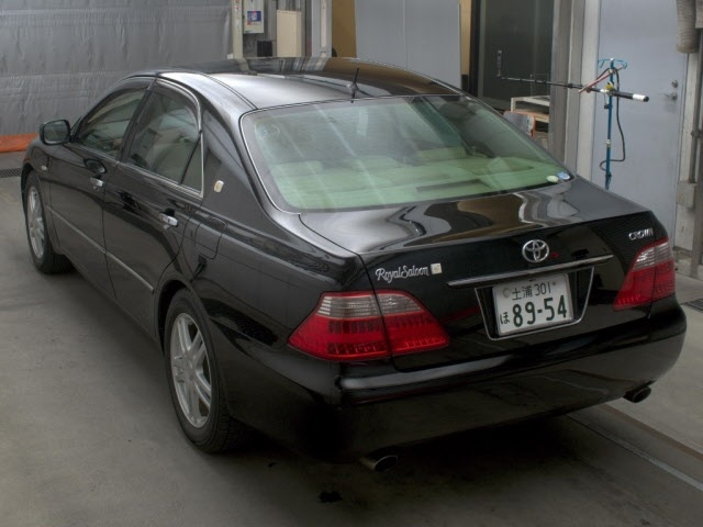 TOYOTA CROWN