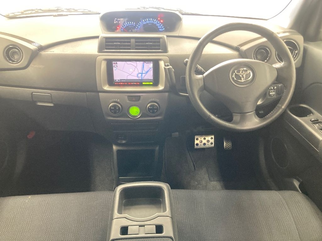TOYOTA BB