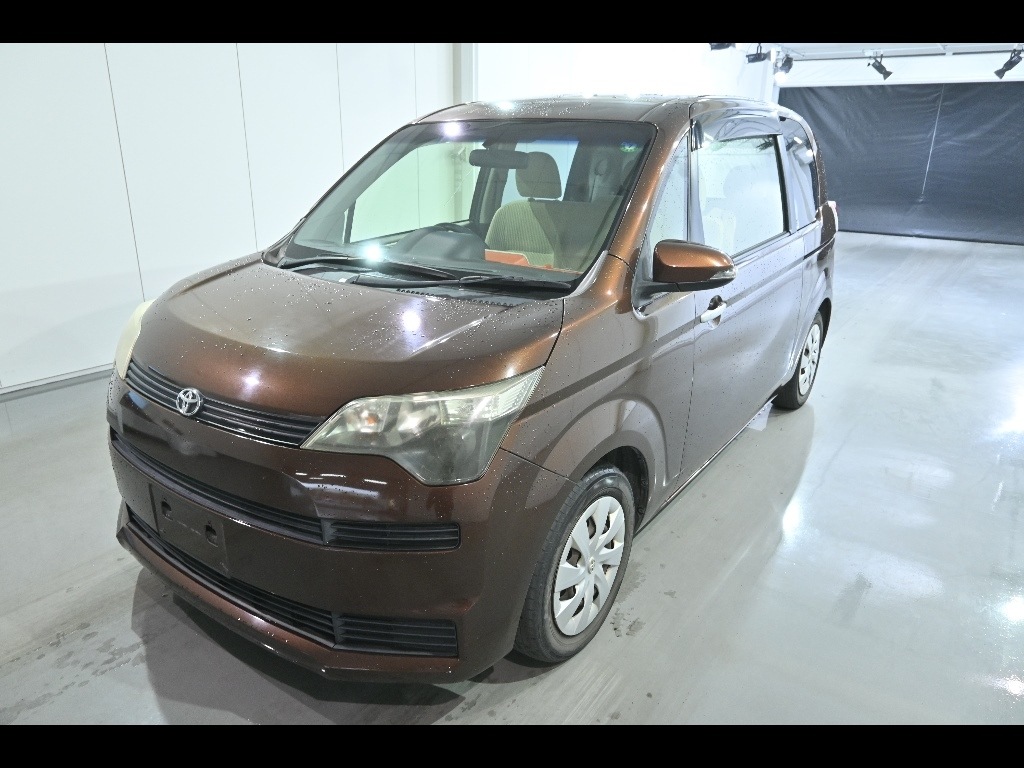 TOYOTA SPADE