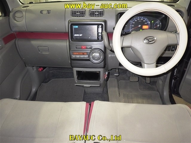 DAIHATSU MOVE CONTE