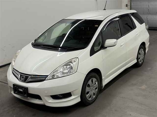 HONDA FIT SHUTTLE