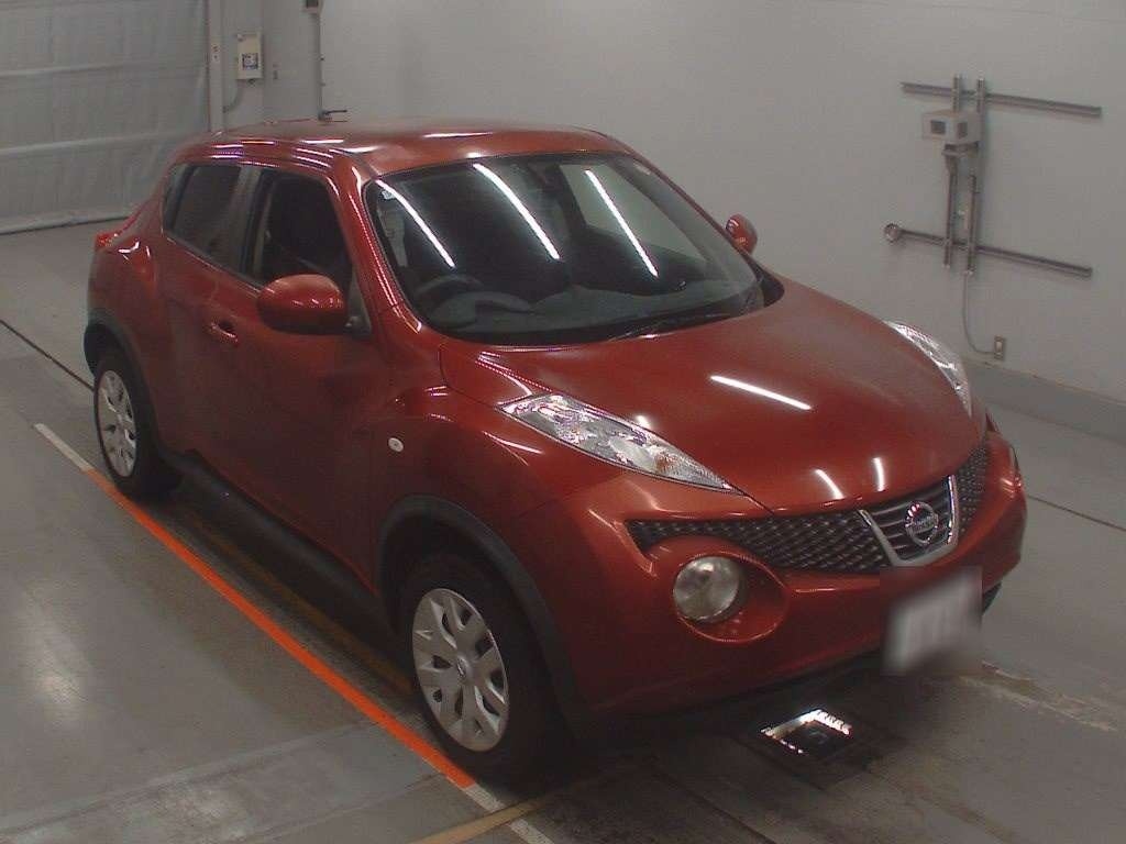 NISSAN JUKE