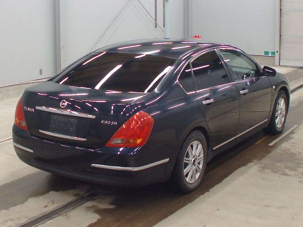 NISSAN TEANA