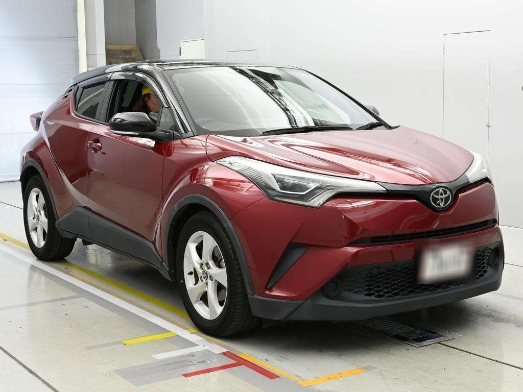 TOYOTA C-HR