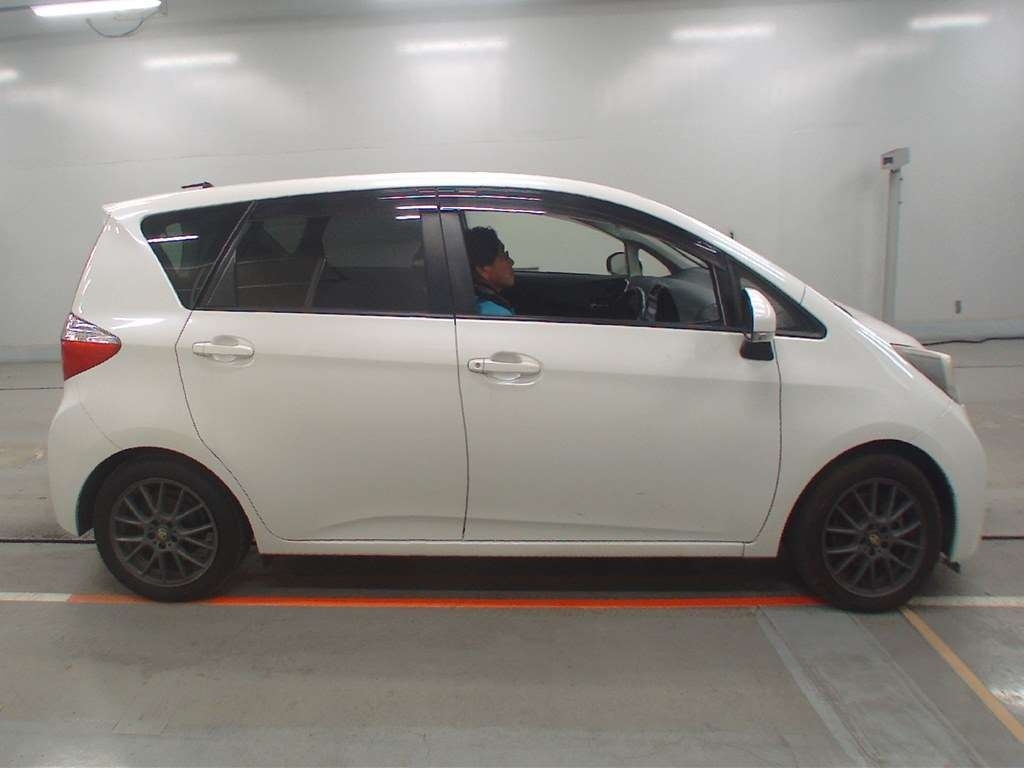 TOYOTA RACTIS